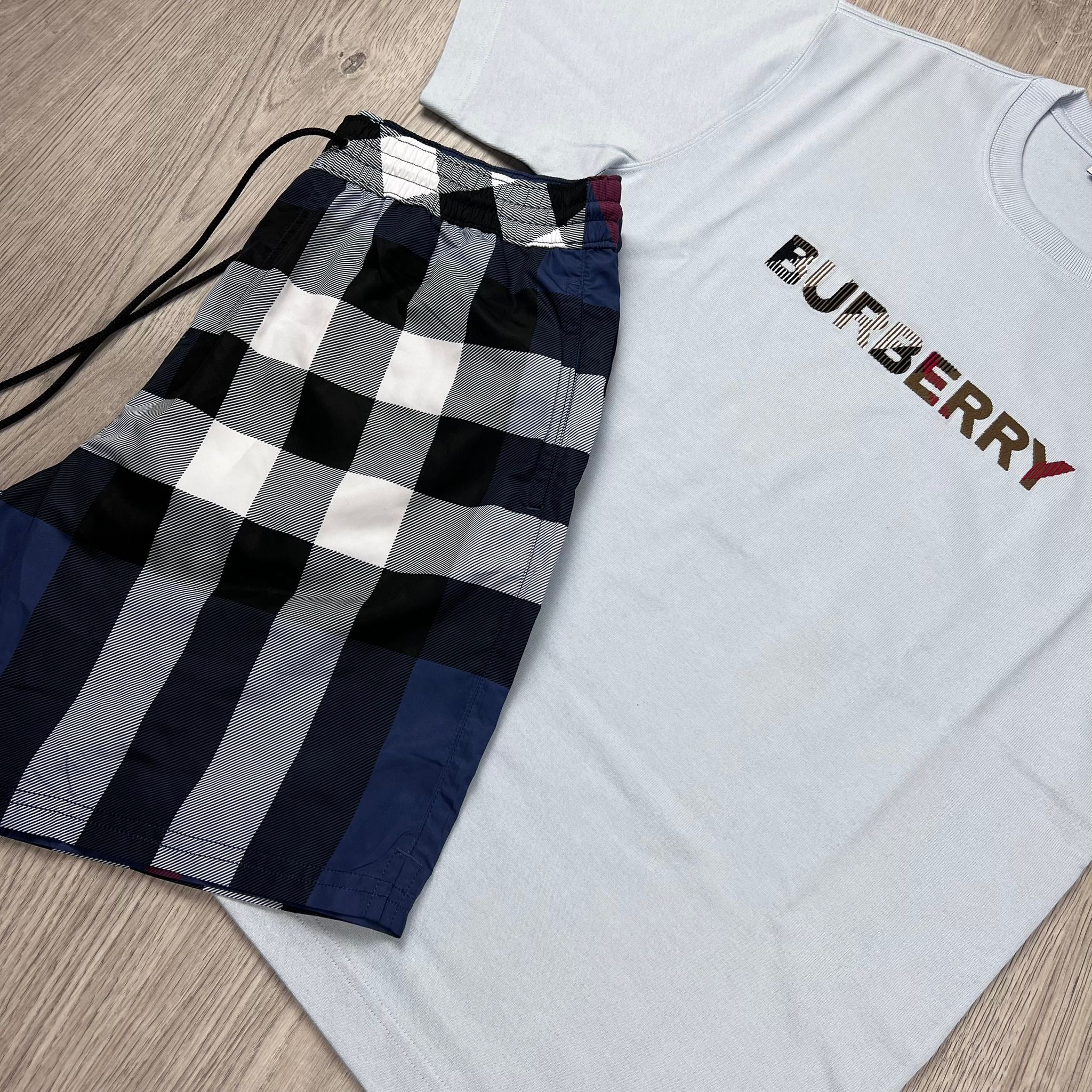 Burberry Holiday Set - Blue