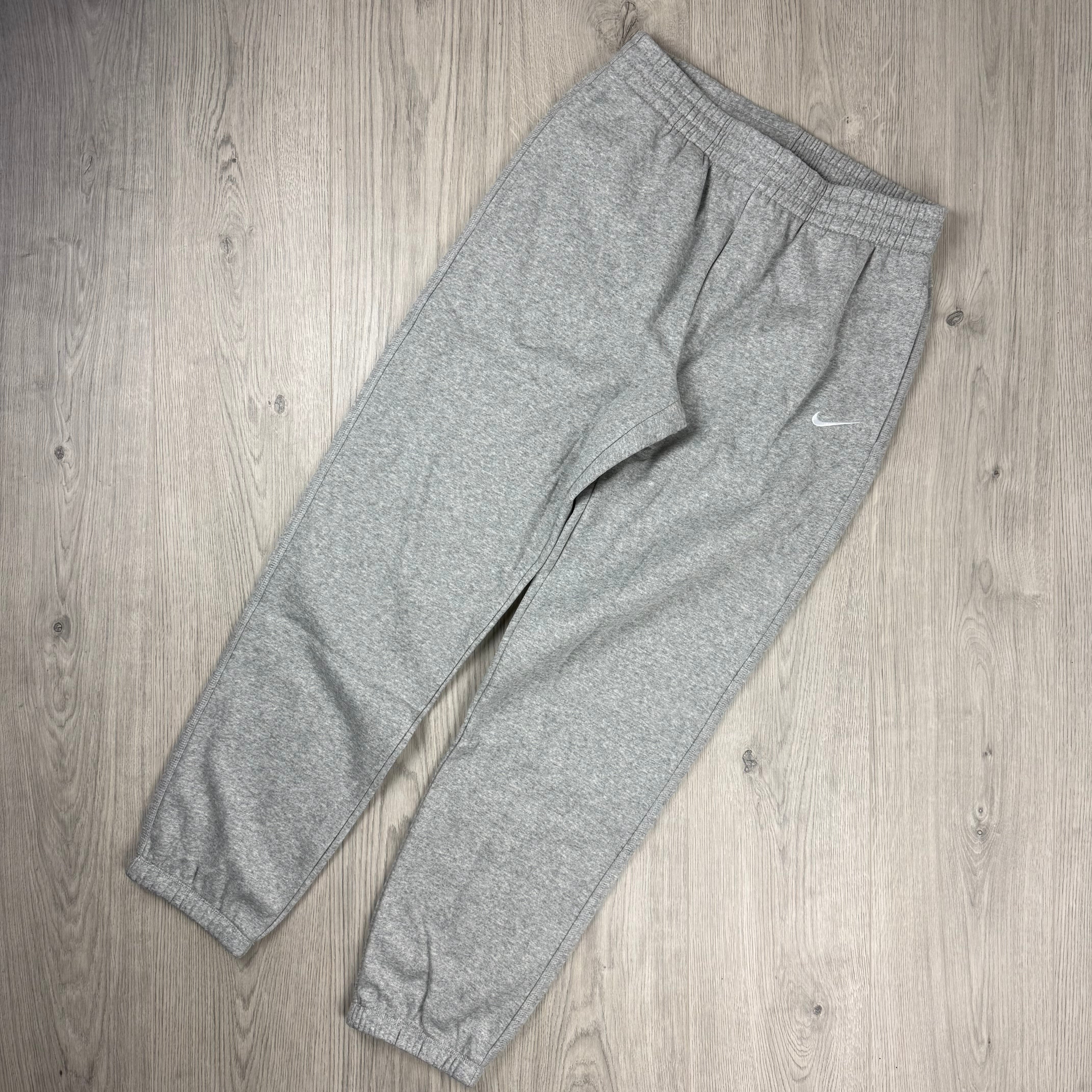 Nike Club Fleece Joggers - Grey