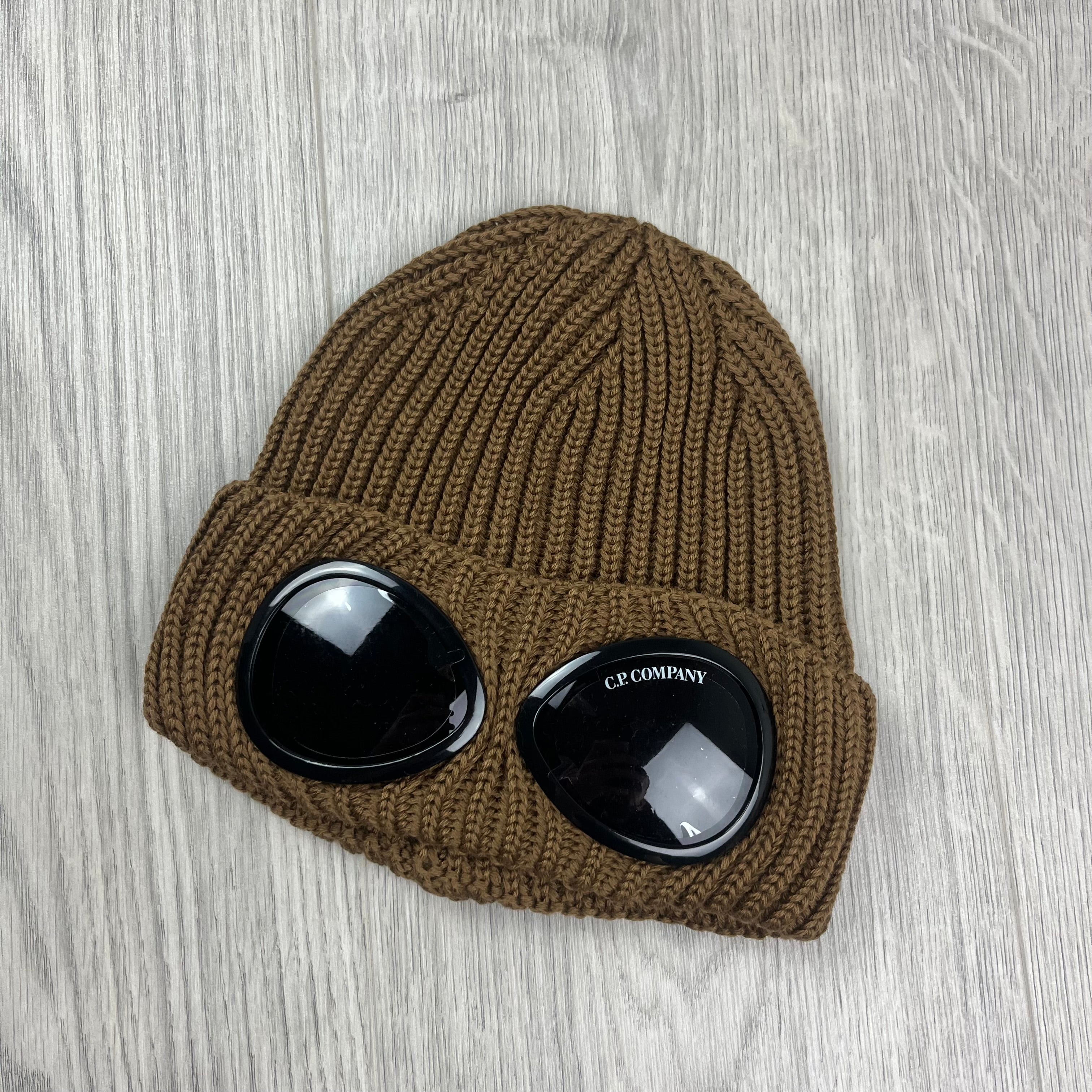 CP Company Goggle Beanie - Toffee