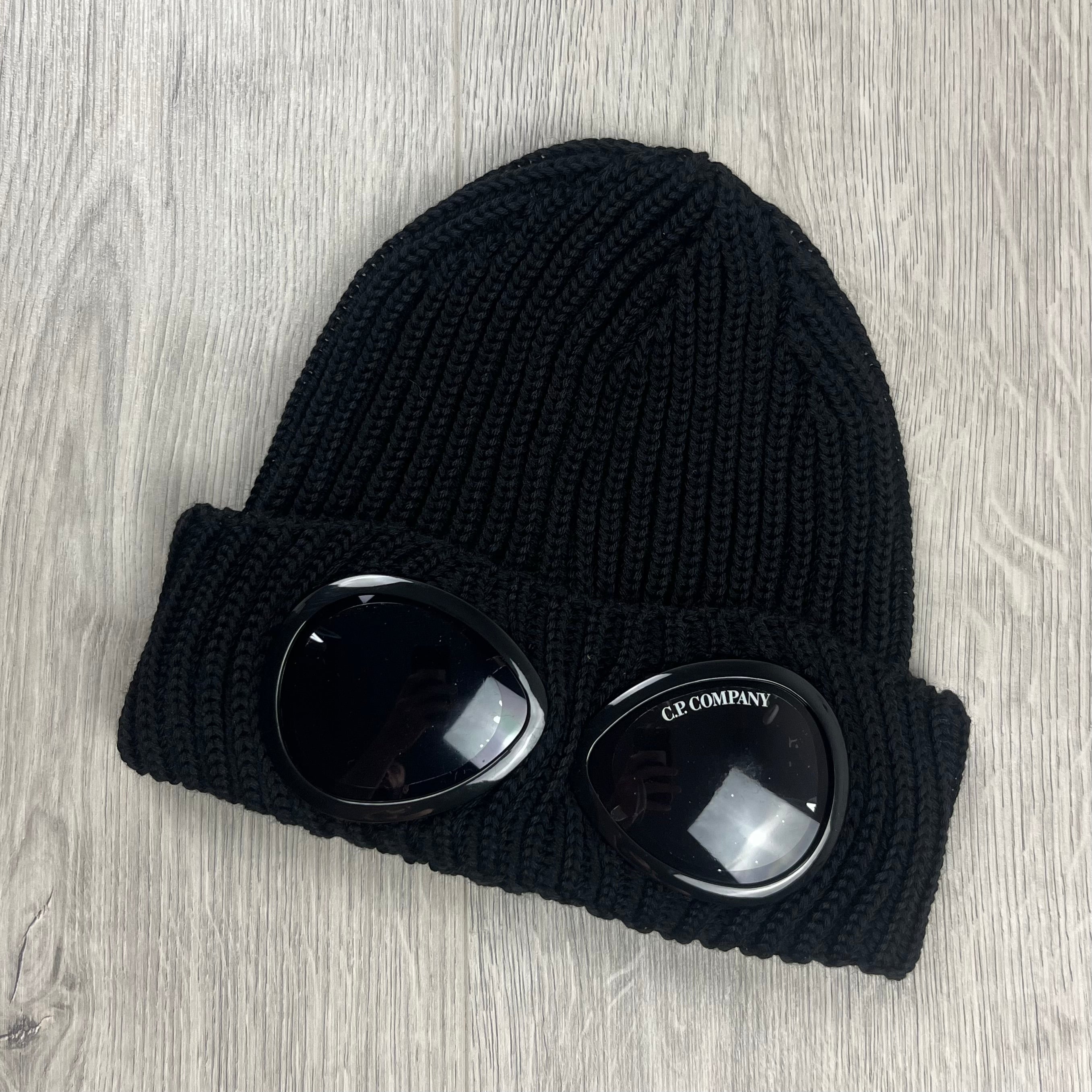 CP Company Goggle Beanie - Black