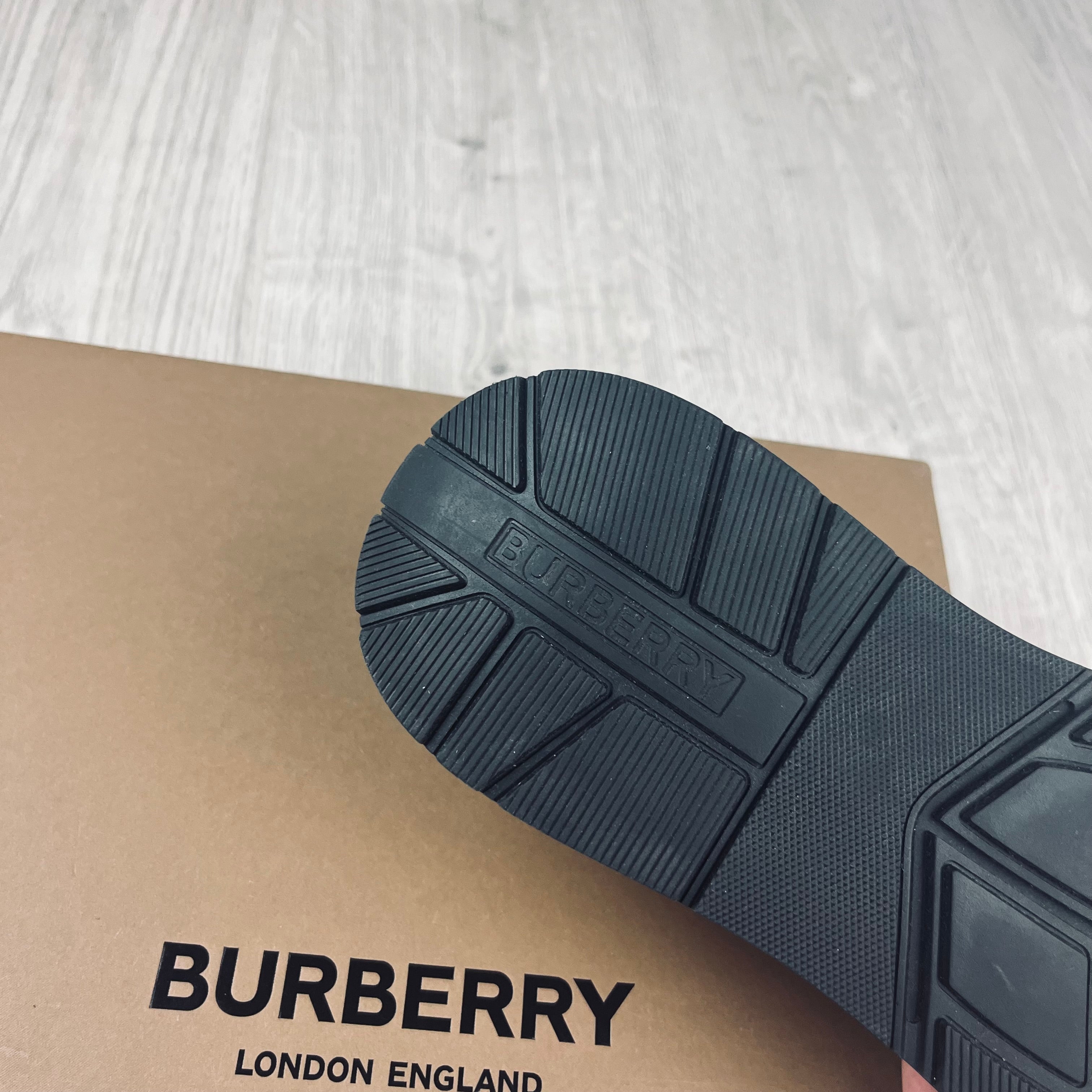 Burberry Ramsey Sneakers - White