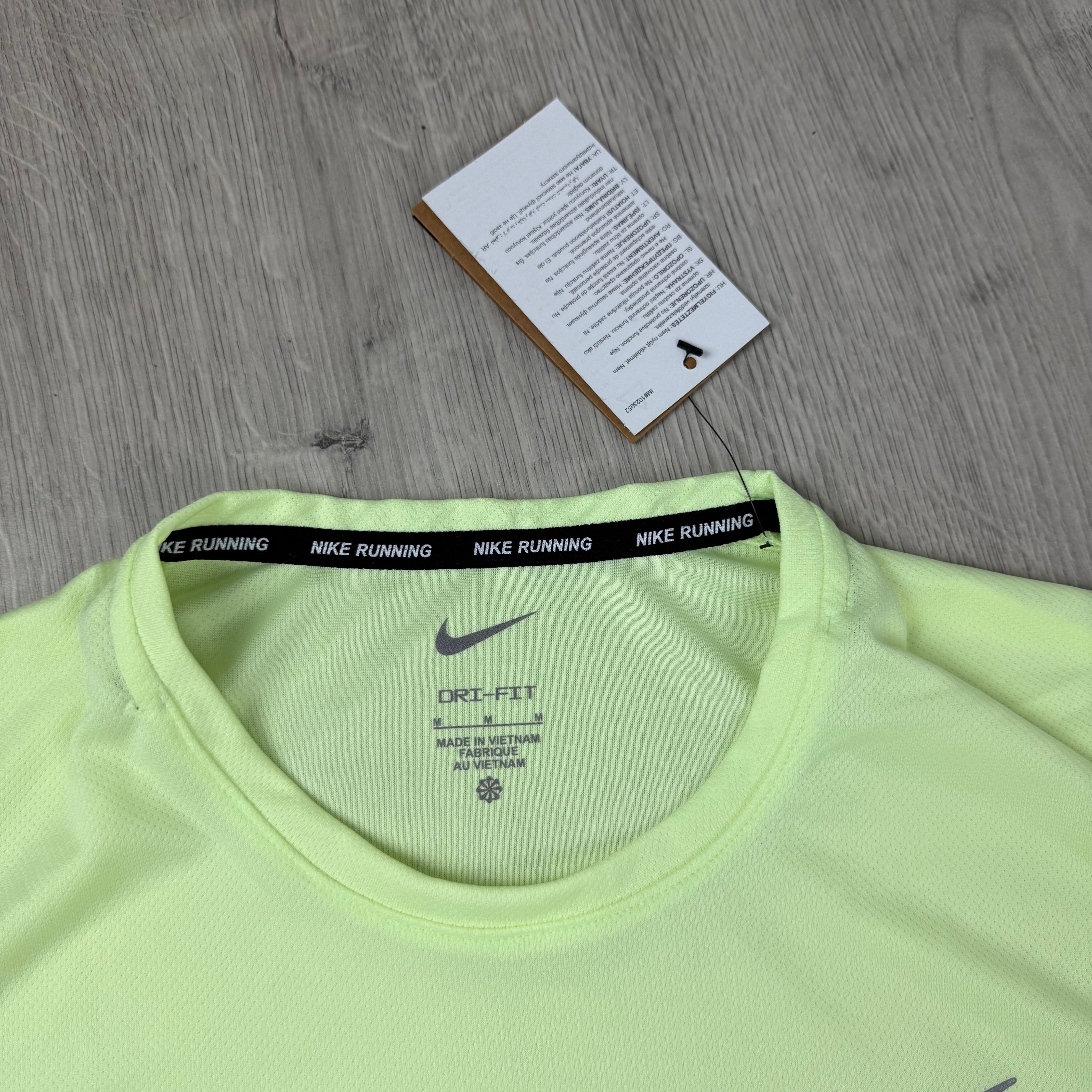 Nike 'Miler' T-Shirt - Venom