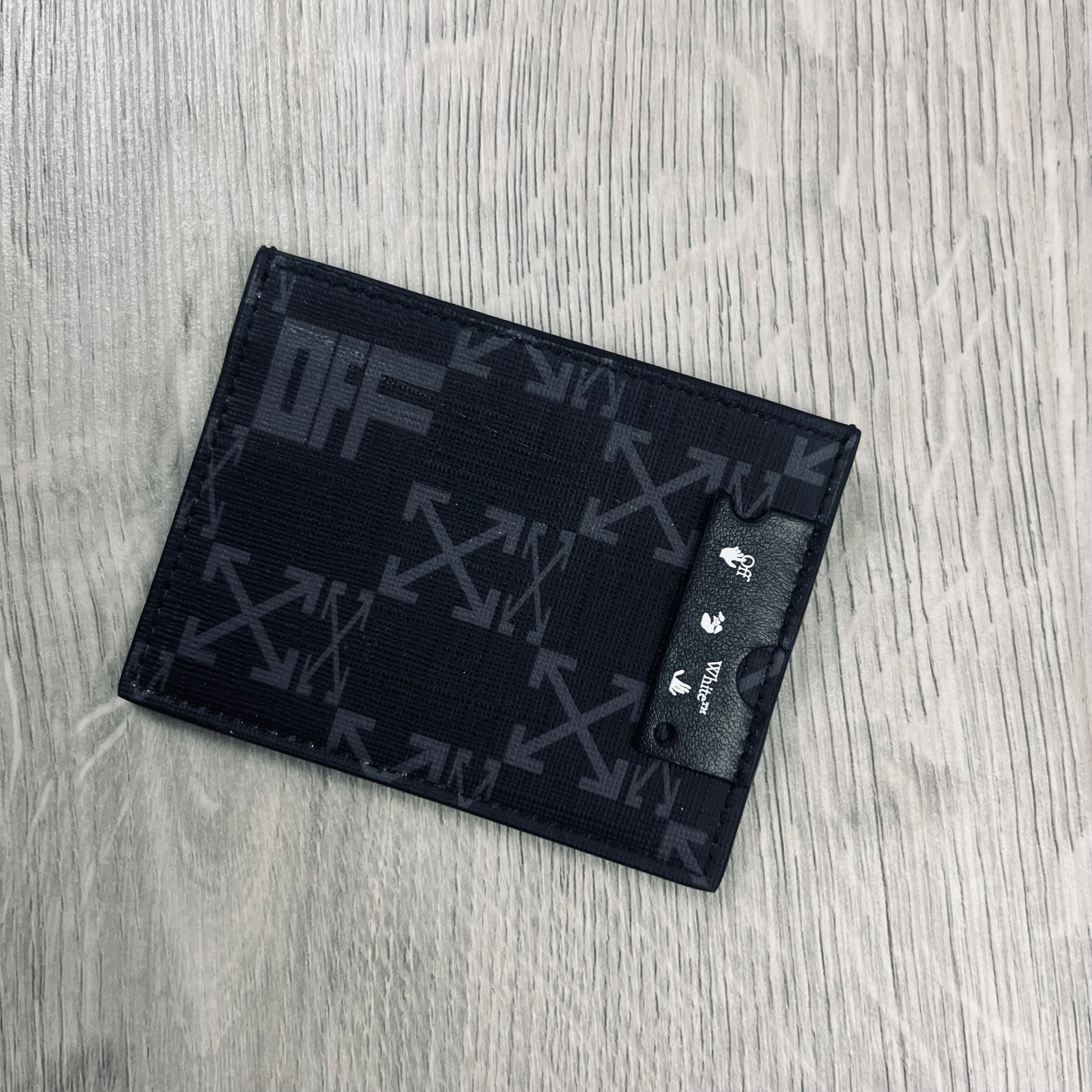 Off-White Monogram Cardholder in Black. On sale at Open Attire.