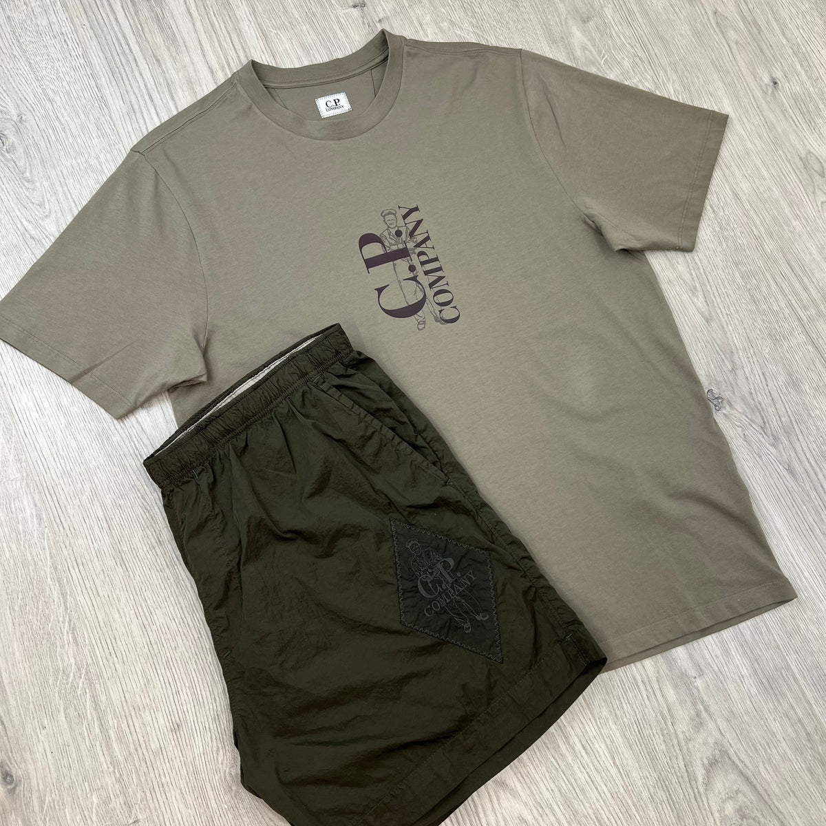CP Company Holiday Set - Fallen Rock/Ivy Green