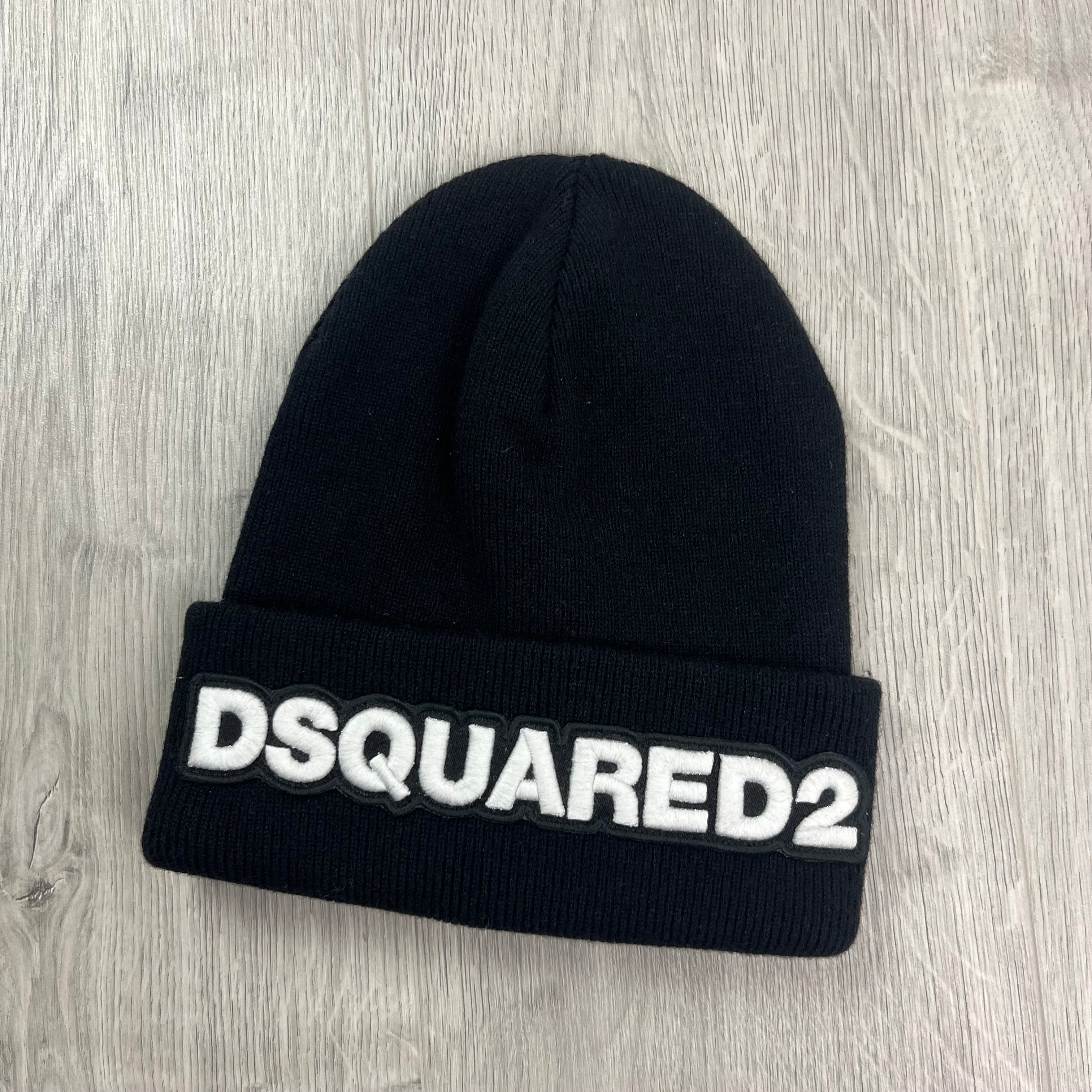 DSQUARED2 wool beanie in Black. On sale at Open Attire.