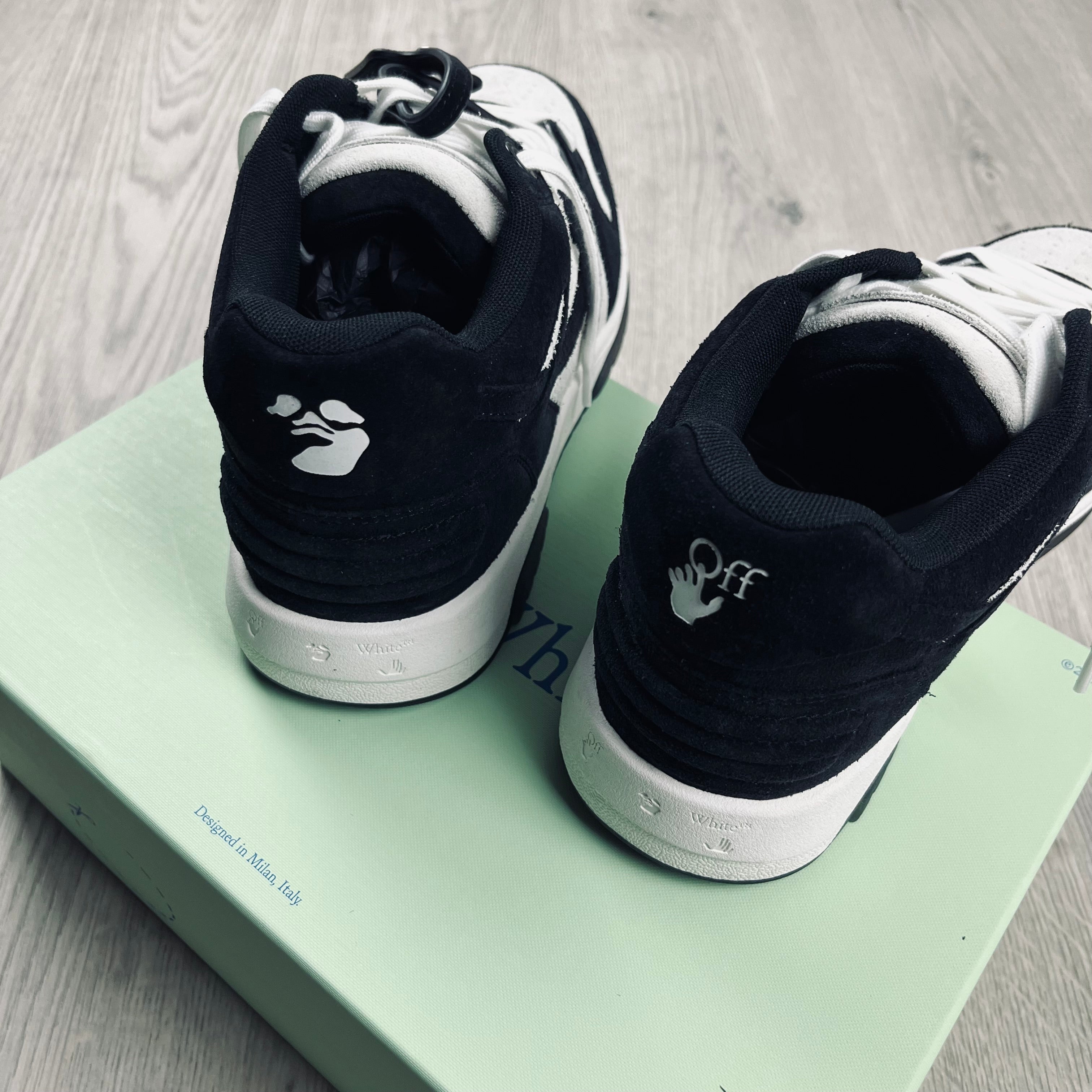 Off-White Out Of Office Sneakers - Black