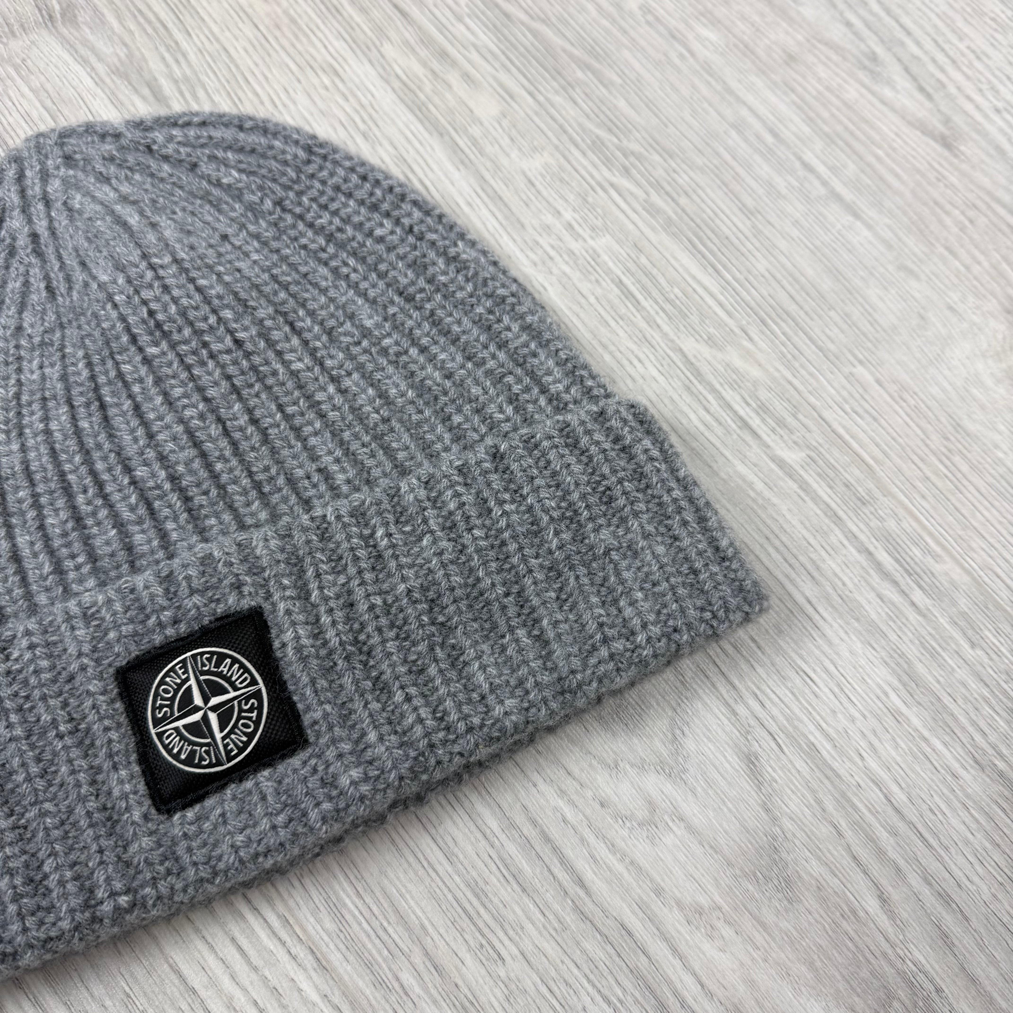 Stone Island Wool Beanie - Cement