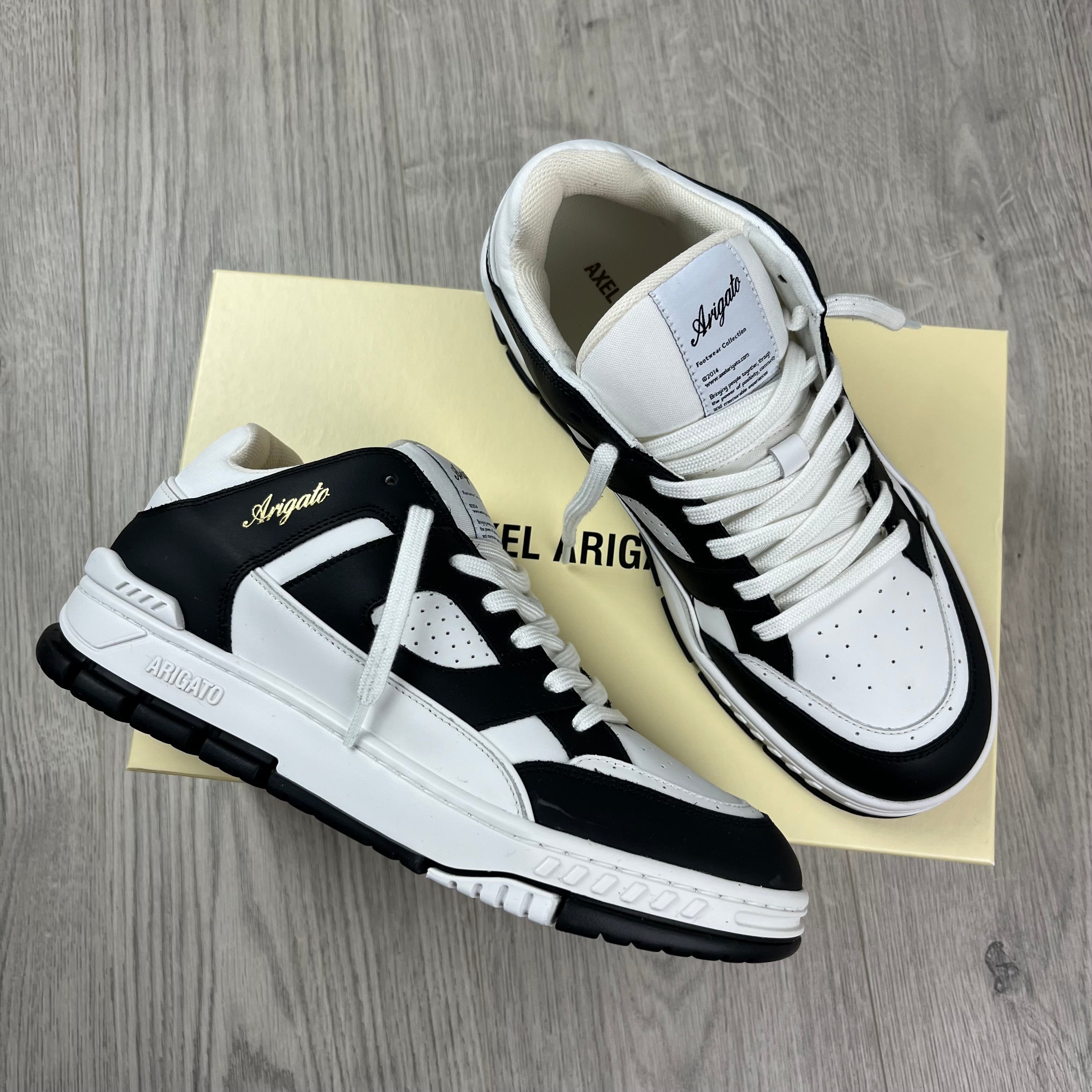 Axel Arigato Area Lo Sneakers - Black/White