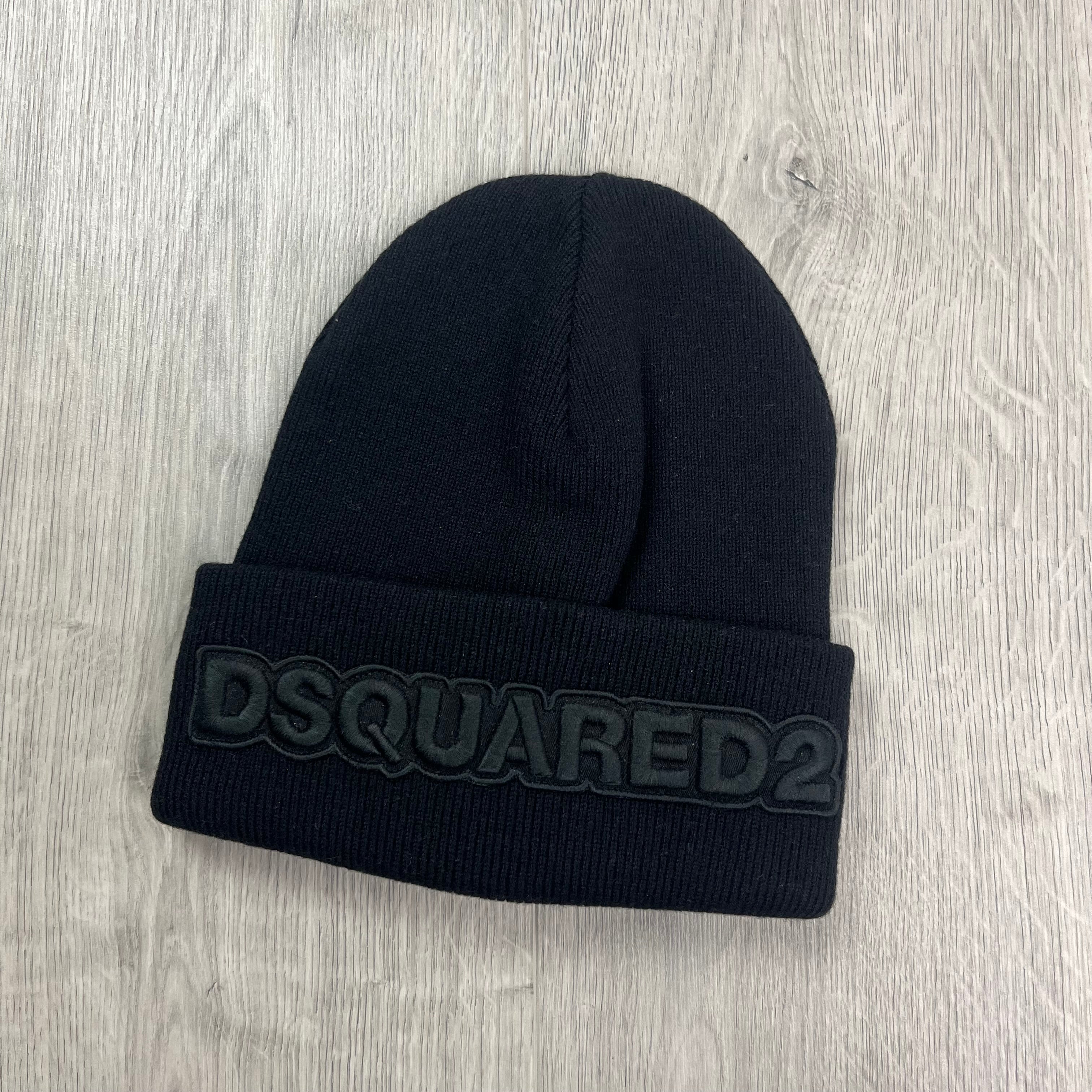 DSQUARED2 wool beanie in Black. On sale at Open Attire.