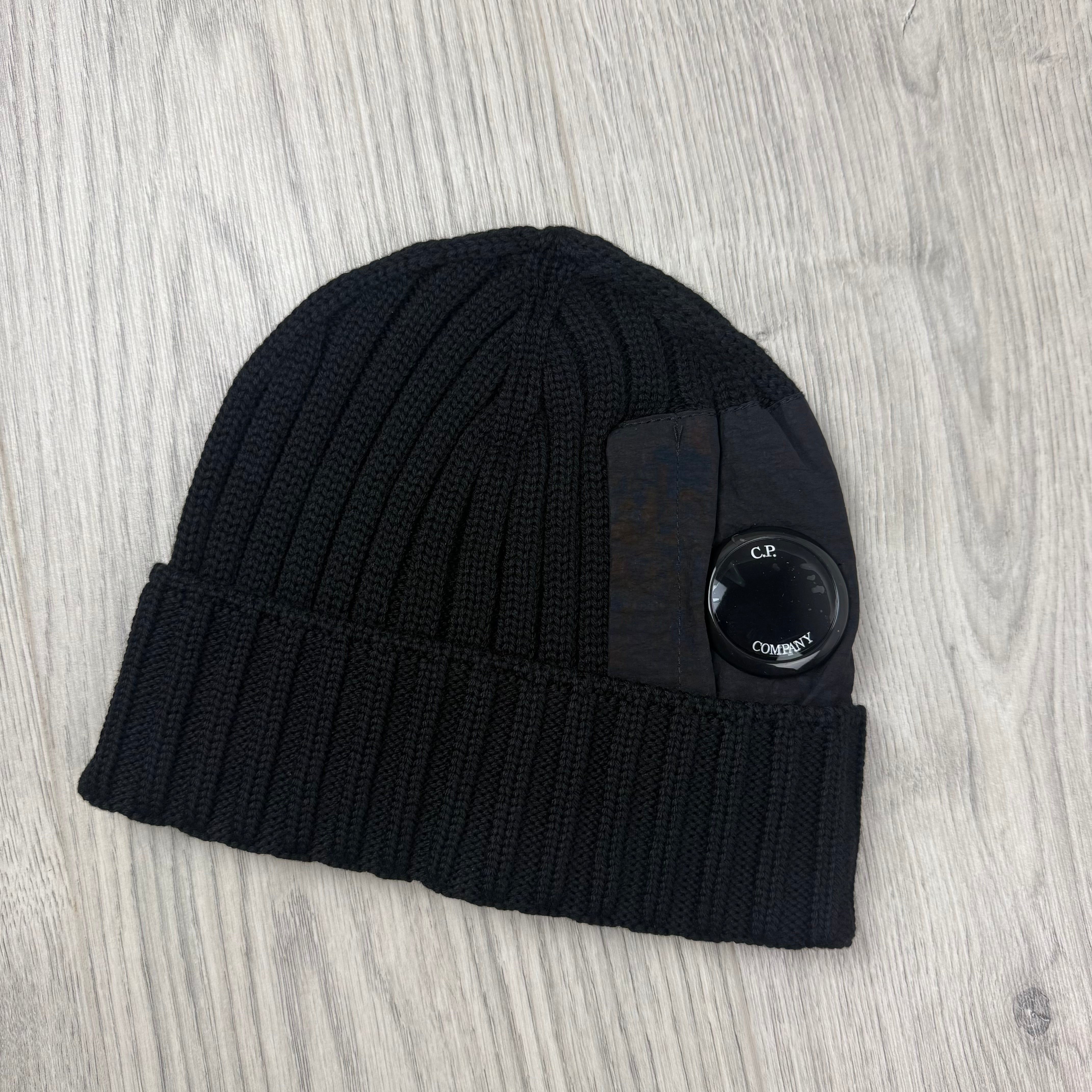 CP Company Lens Beanie - Black