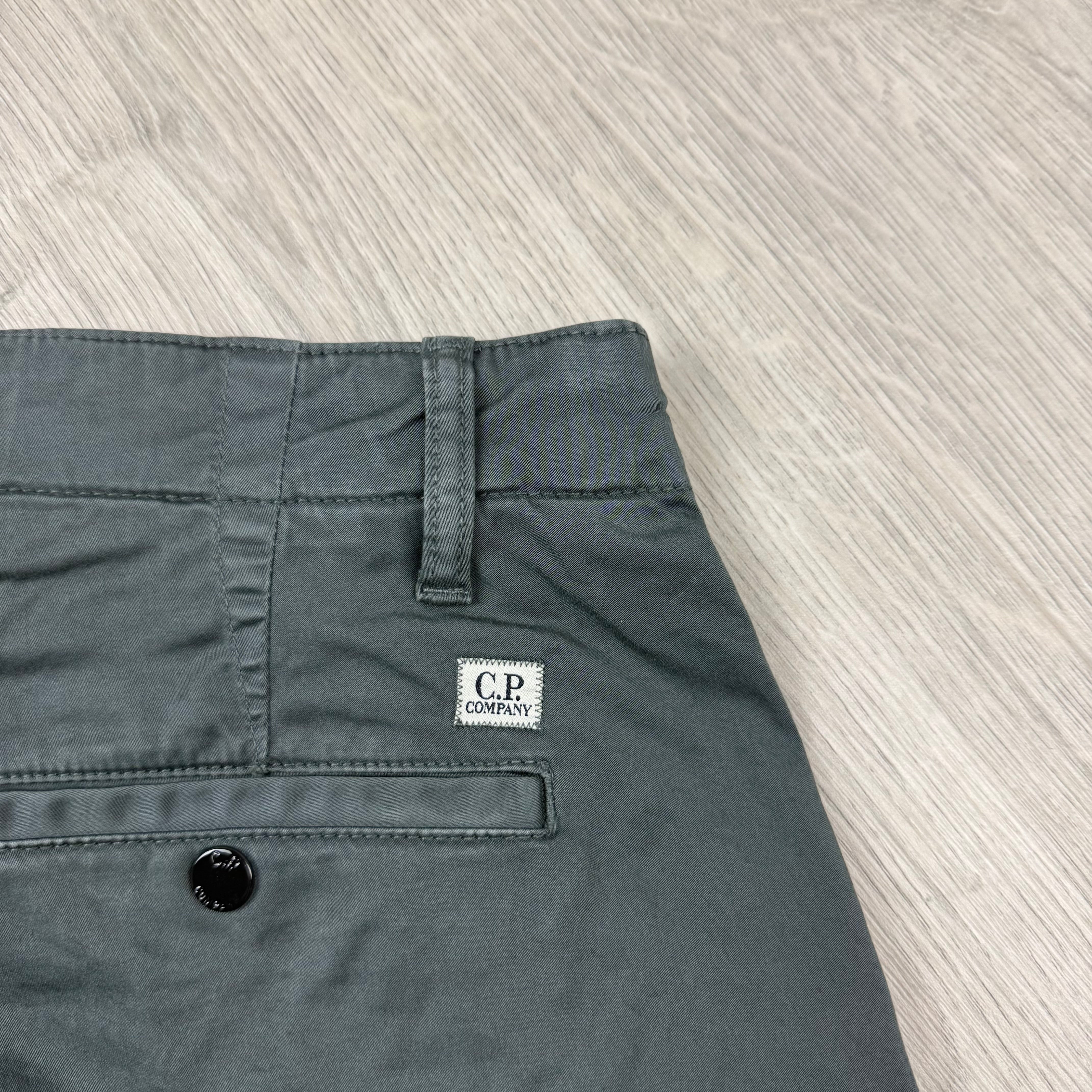 CP Company Cargo Shorts - Gunmetal