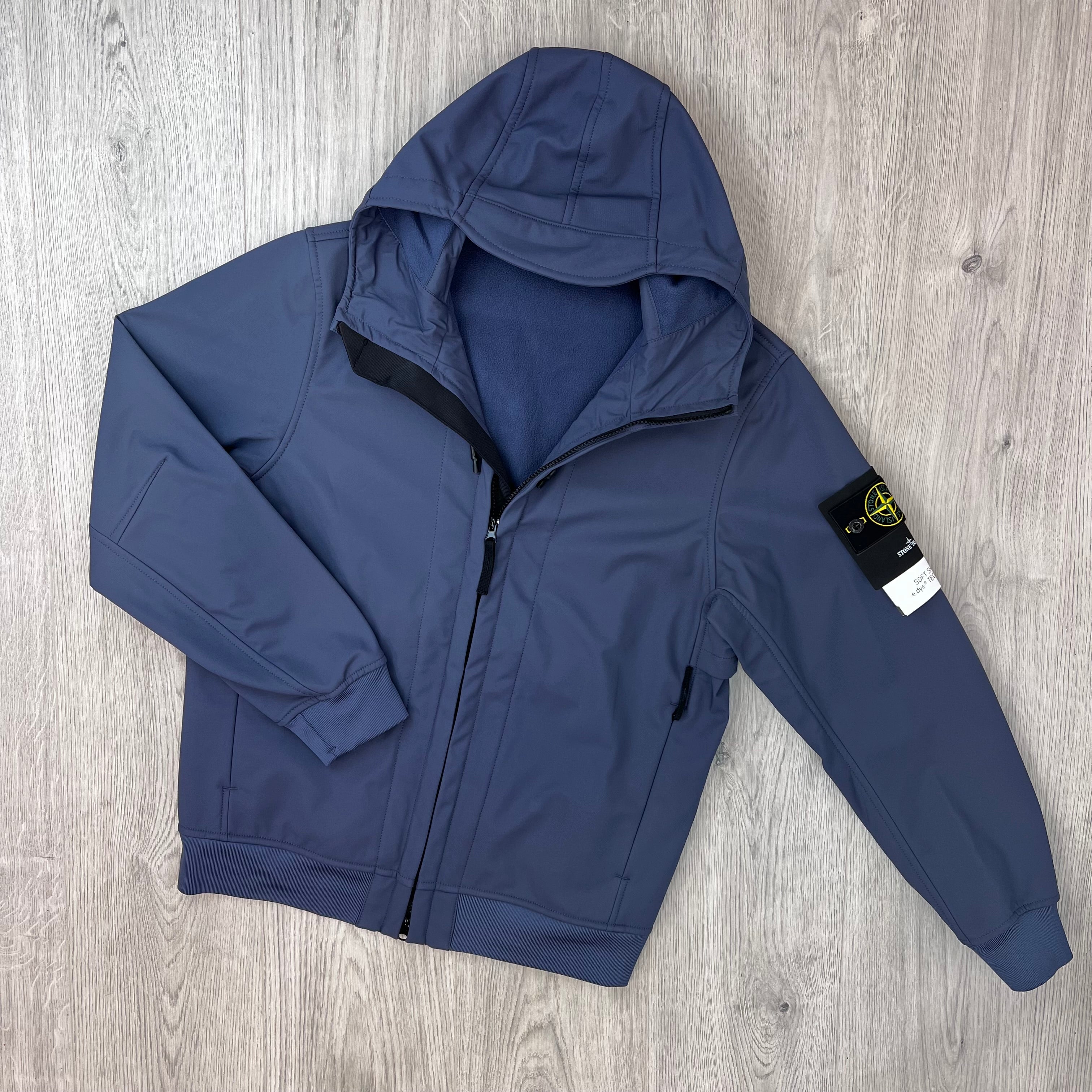 Front view of the Stone Island Soft Shell-R_e.dye® Jacket in Slate Blue.