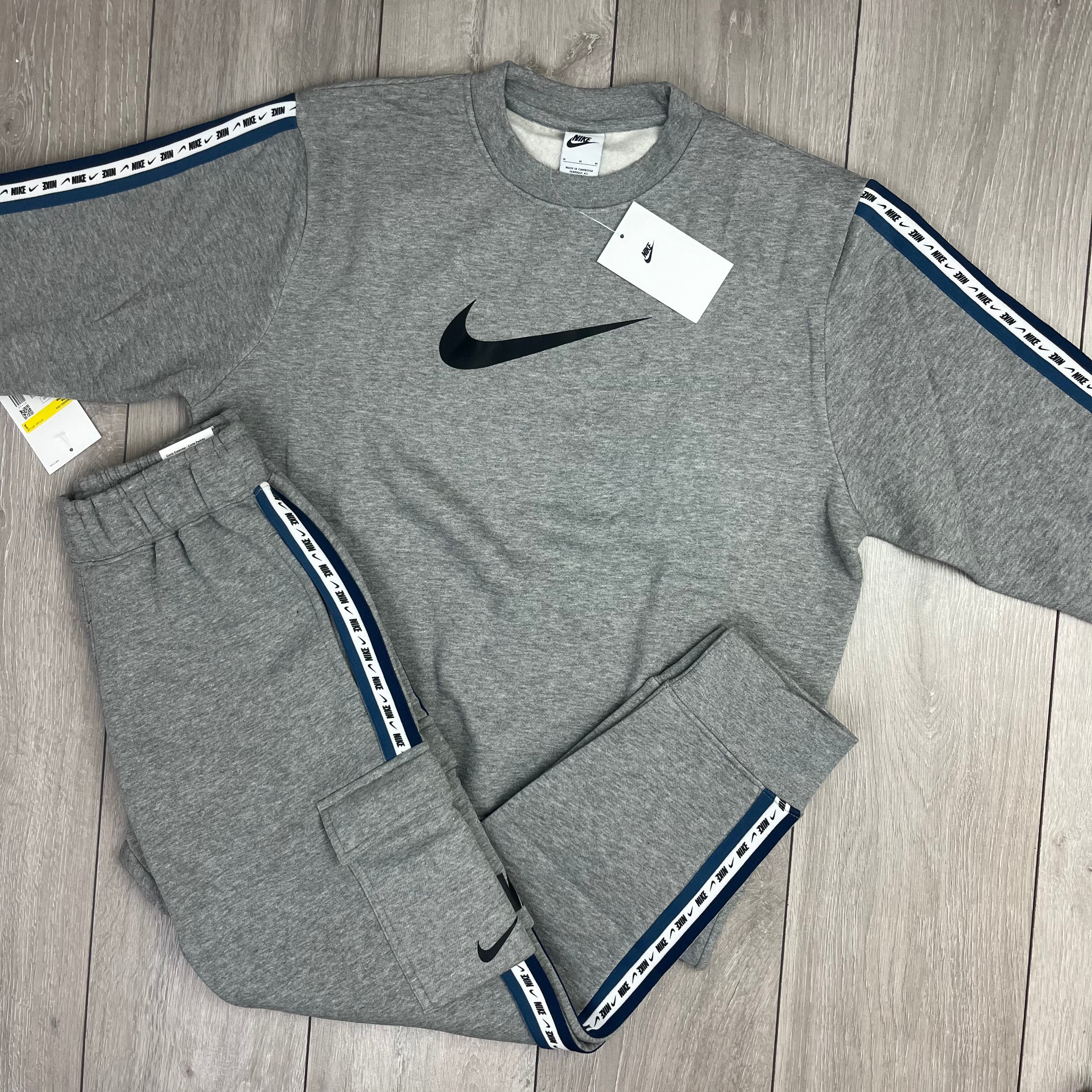 Nike Repeat Tracksuit - Grey