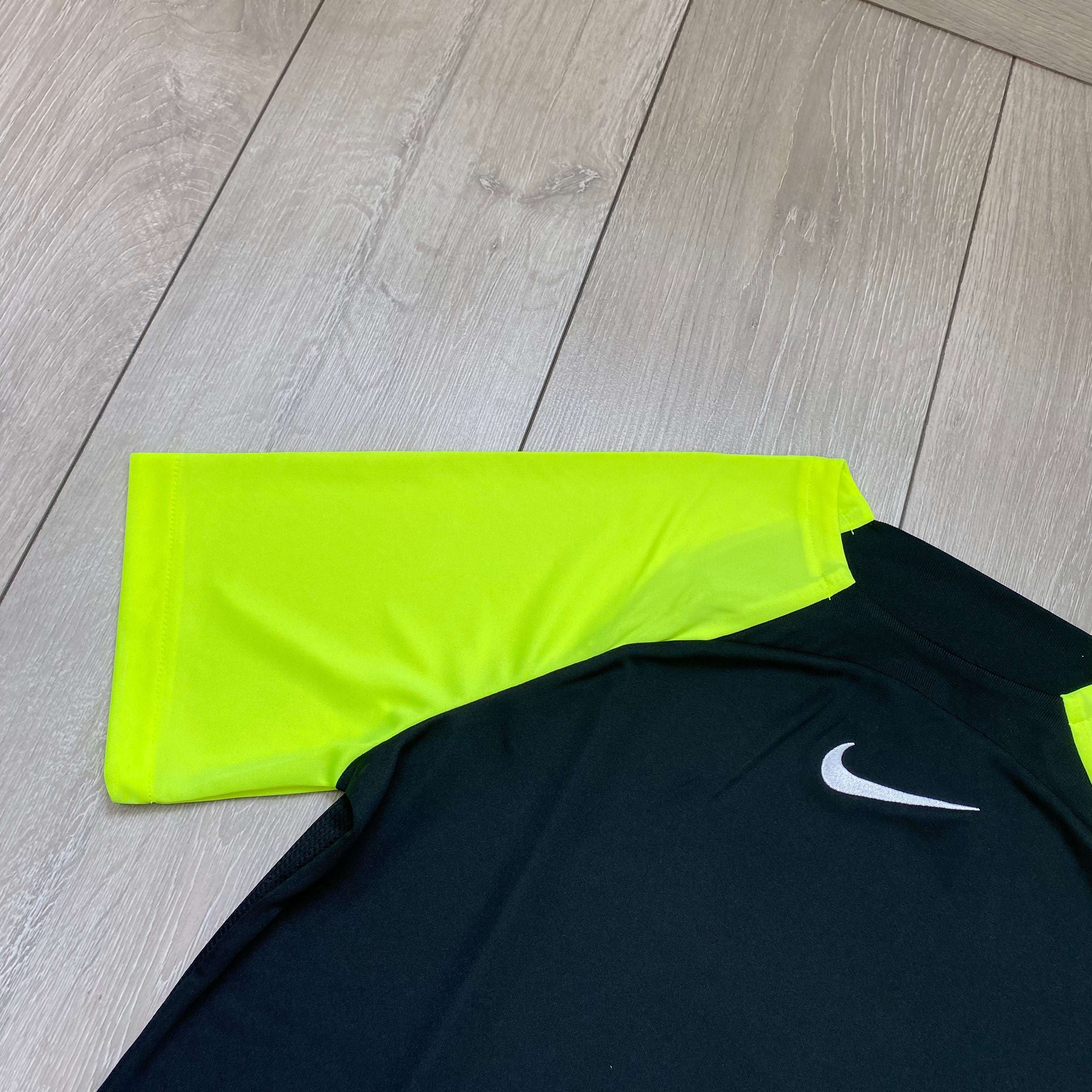 Nike Dri-Fit T-Shirt - Volt